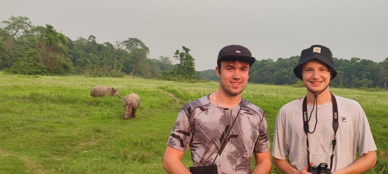 Hotel Rhino Land, Sauraha Exteriér fotografie